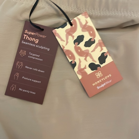 Never worn! HoneyLove super power thong, shapewear - Picture 3 of 4